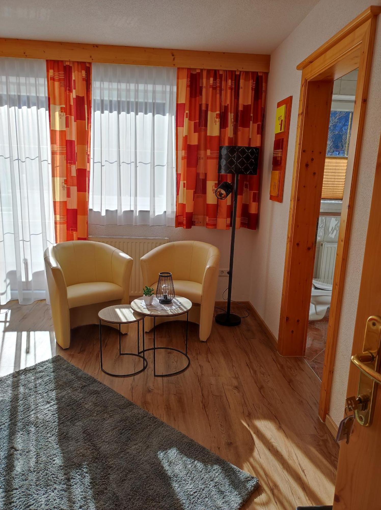 Gaestehaus Maria - Privatzimmer Nassereith Ngoại thất bức ảnh